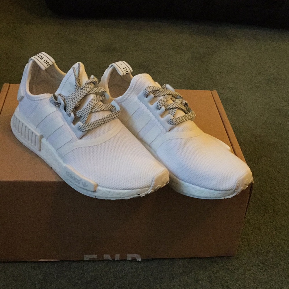 NMD R1 Originals